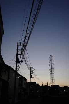 電線と鉄塔