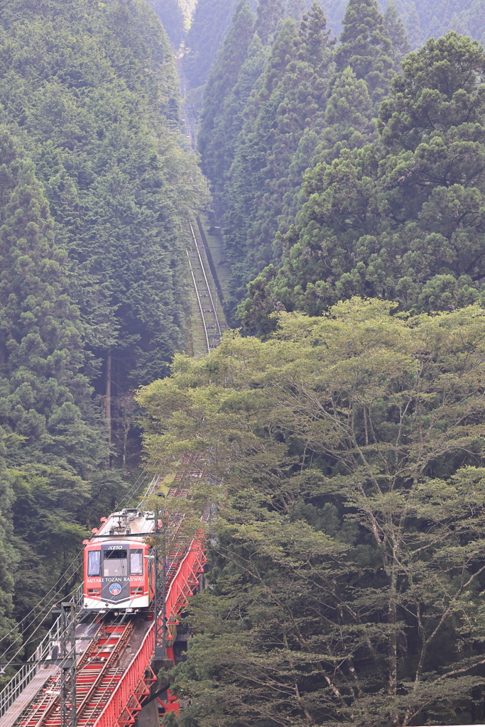 急峻