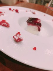 デザートの盛り付けが勉強になる　宗村港