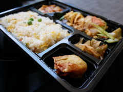 食べ物って斜めから撮る方が迫力出る説ないですか？