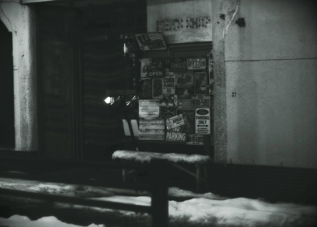 早朝のショップ