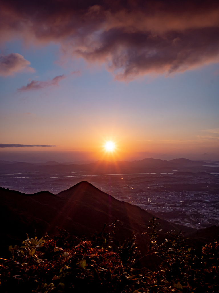 皿倉山頂より西を臨む