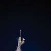電波塔と星空