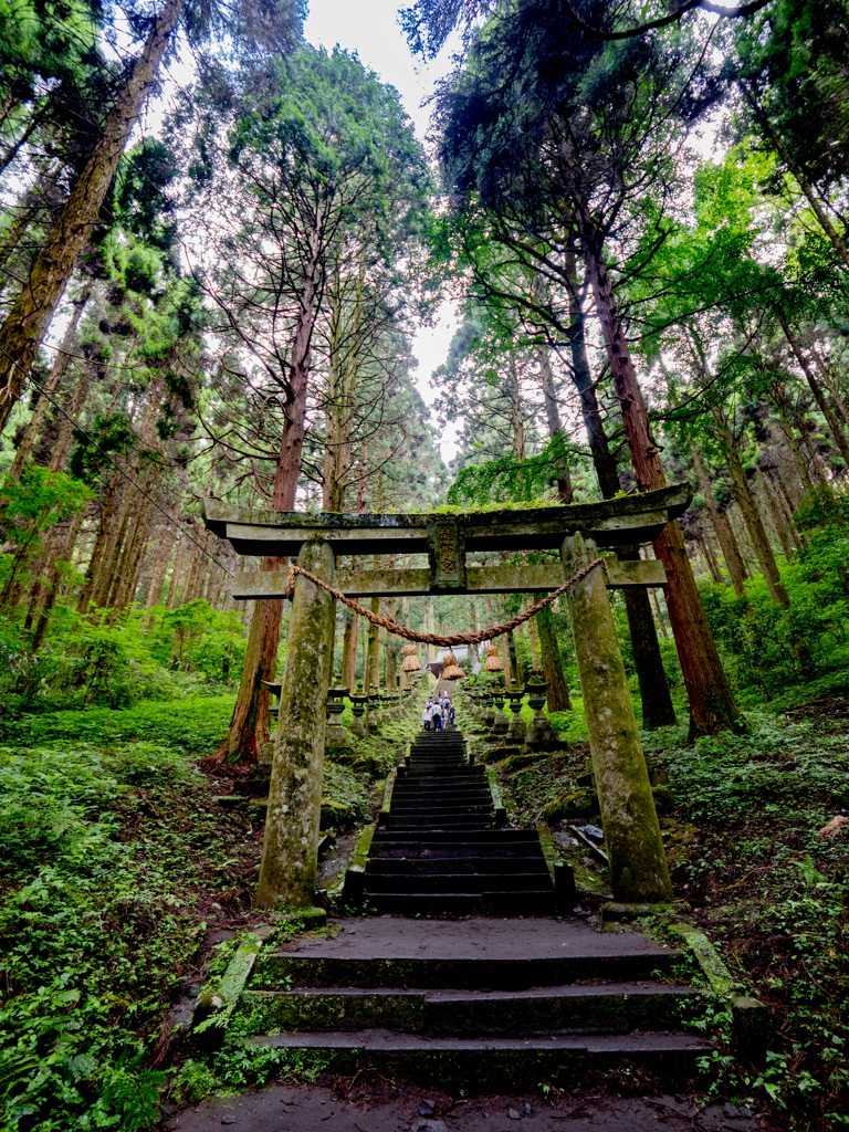 上色見熊野座神社（南阿蘇）１
