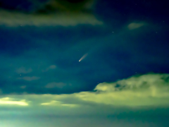ネオワイズ彗星２