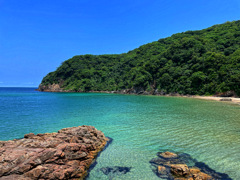 Emerald green