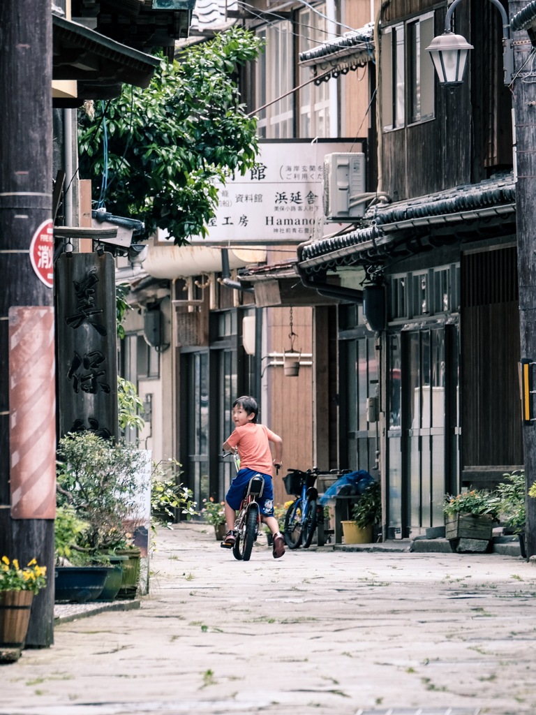 港町の子