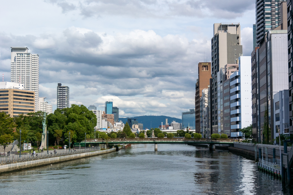 土佐堀川風情