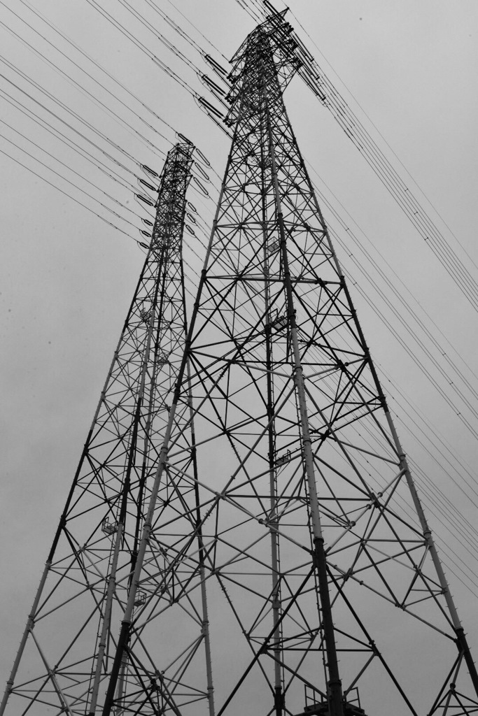鉄塔　steel tower