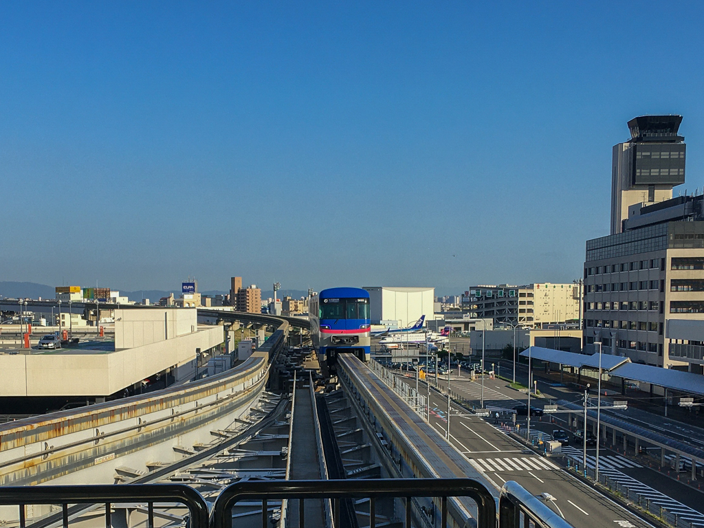 大阪モノレール・大阪空港駅