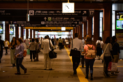 雑踏の金沢駅