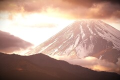 雲上世界