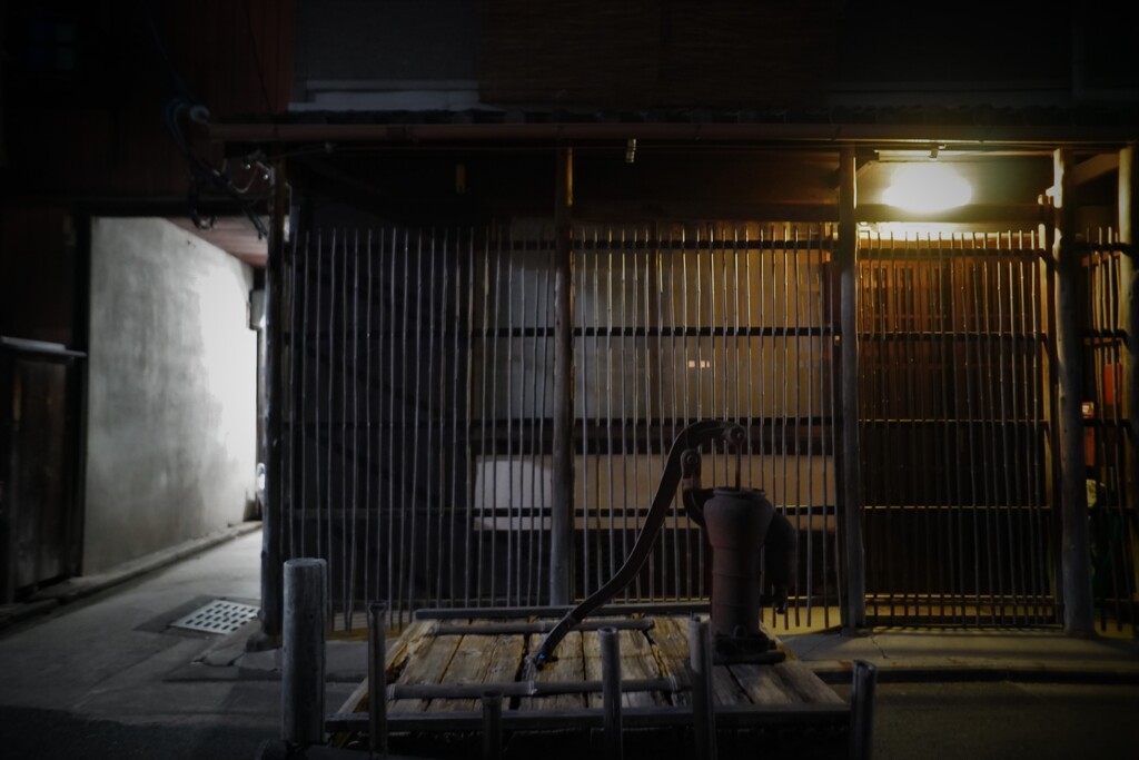 祇園の古井戸