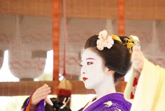 今月に襟替え