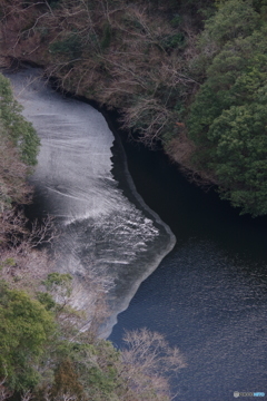 水面の氷