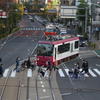 電車と人との交差点