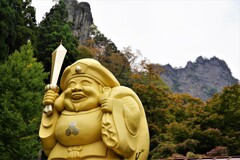 金の大黒様と妙義山