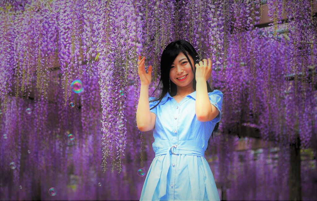 シャボン玉飛んだ