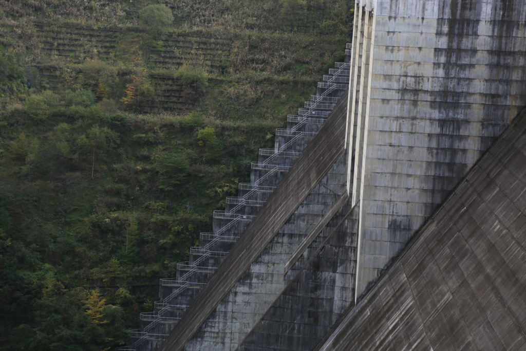 ダム・階段・秩父