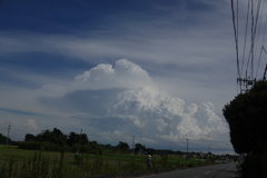 今どきの雲は