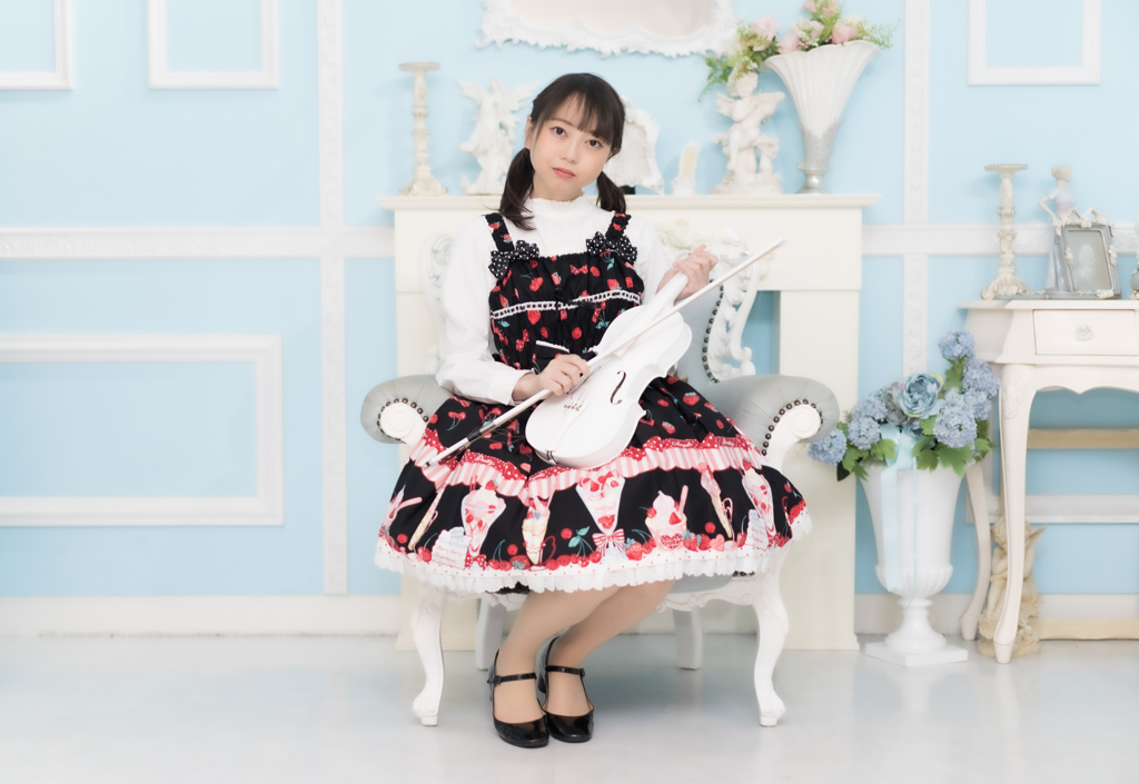 Don’t think, feel.