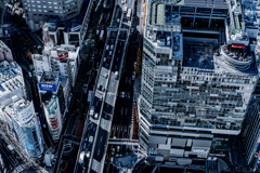 35° 39′ 35.46″ N, 139° 42′ 10.52″ E