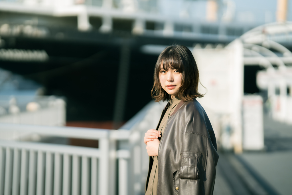 横浜生まれの　セルロイド♬～