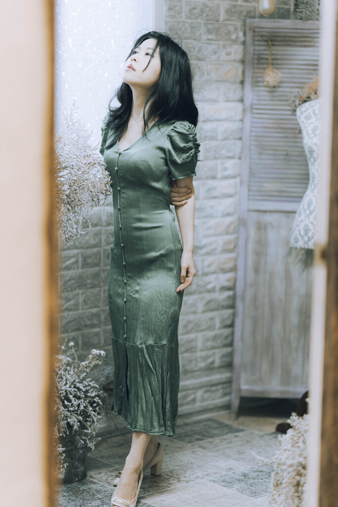 #732