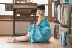 Appearances are deceptive.