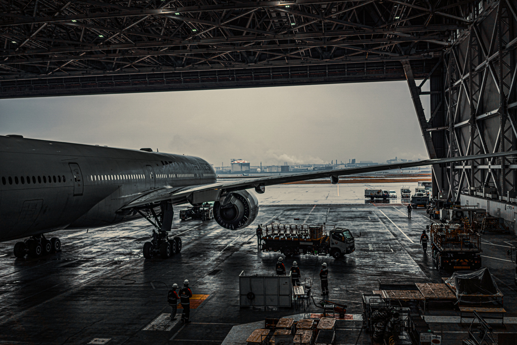  Flying a good airplane 