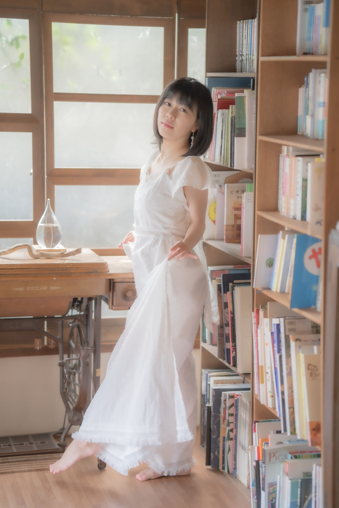 Curtsy