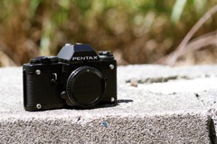 新しいカメラ PENTAX lx 
