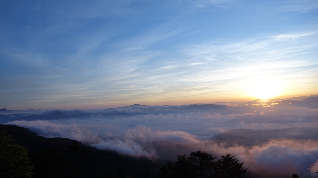 御嶽山 日の出