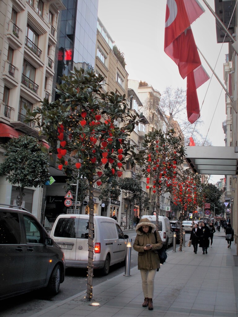 メッセでなら言える…　”会いたい…”