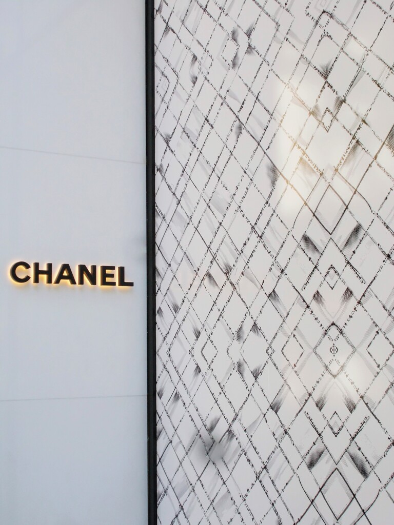 シャネルのシャッター…？