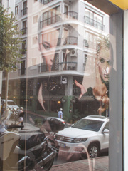 虚構と１％の事実？