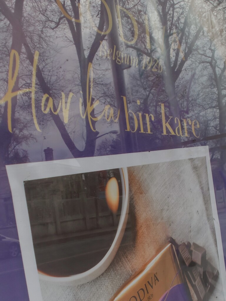 ブラックコーヒーとビターチョコ　苦い追憶…