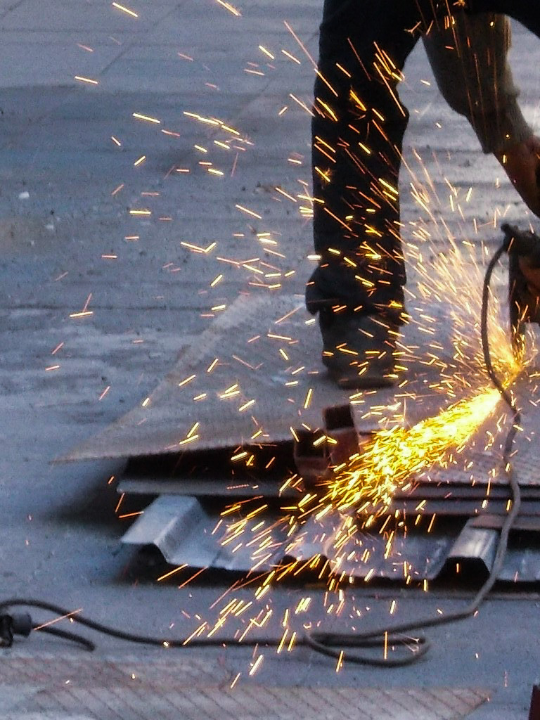 溶接？