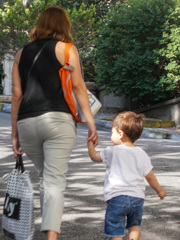 母の愛情を知らない私…とっても複雑な気持ちでパシャ…！