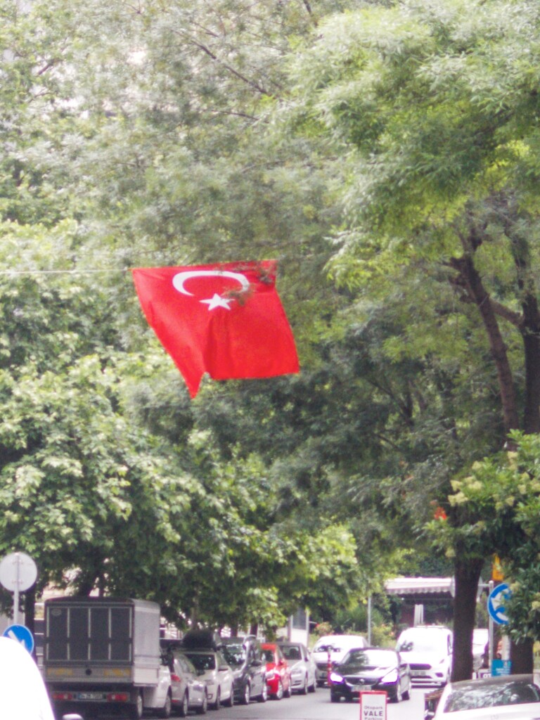 もう少し　皆で力合わせて頑張ろう！って…