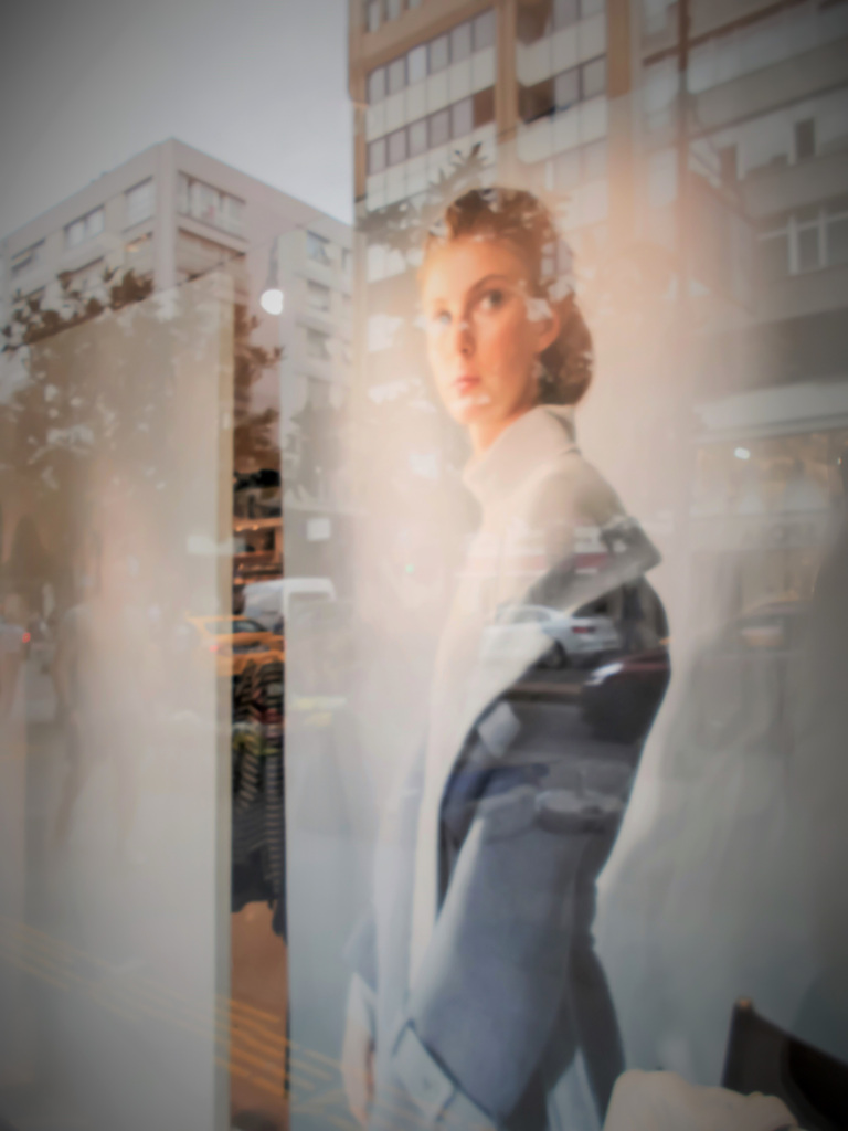 また　雪の降る寒い冬がやって来る…