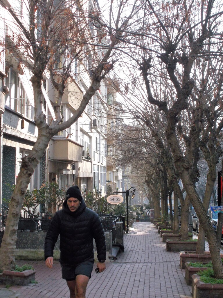 それぞれの朝～　ジムへ～♪