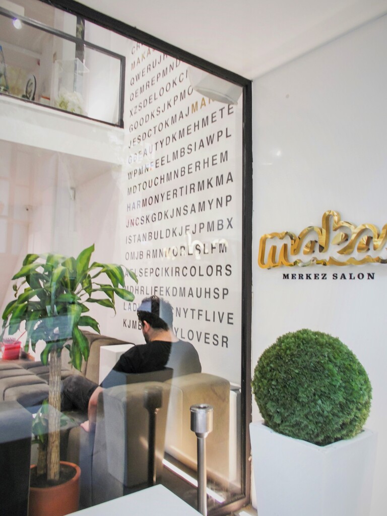 ガラス１枚の距離～