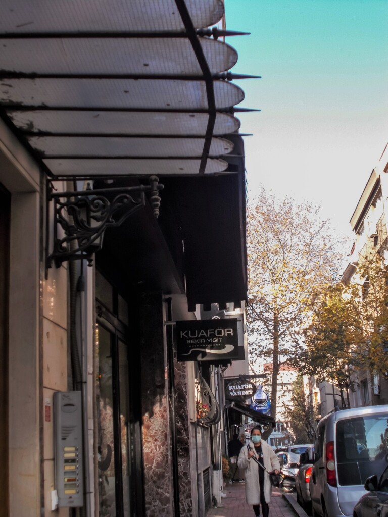 自己防衛　＊。＊