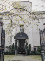 凜と佇む家…☆