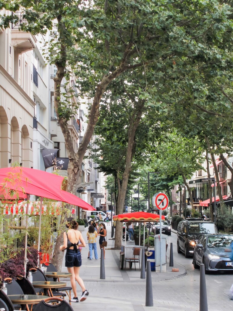 活気を取り戻し始める街～♪