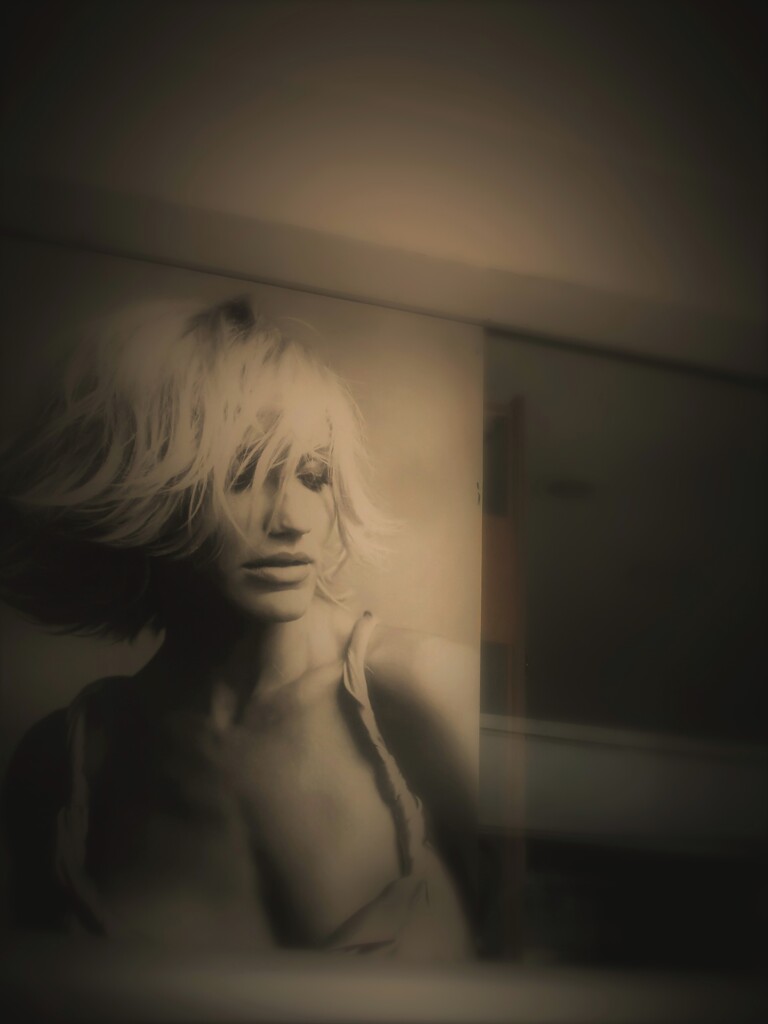 she～