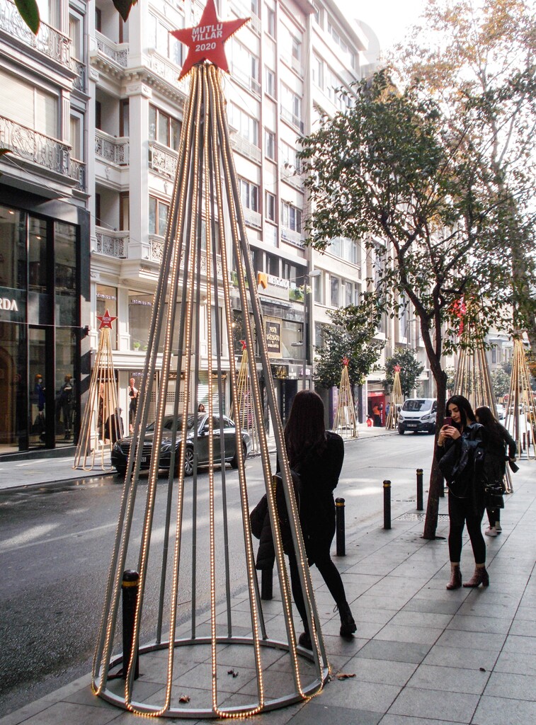 カメラ女子のツーリスト達♡