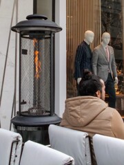 オープンカフェで～