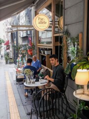 さすが　カフェの用心棒！ワン！